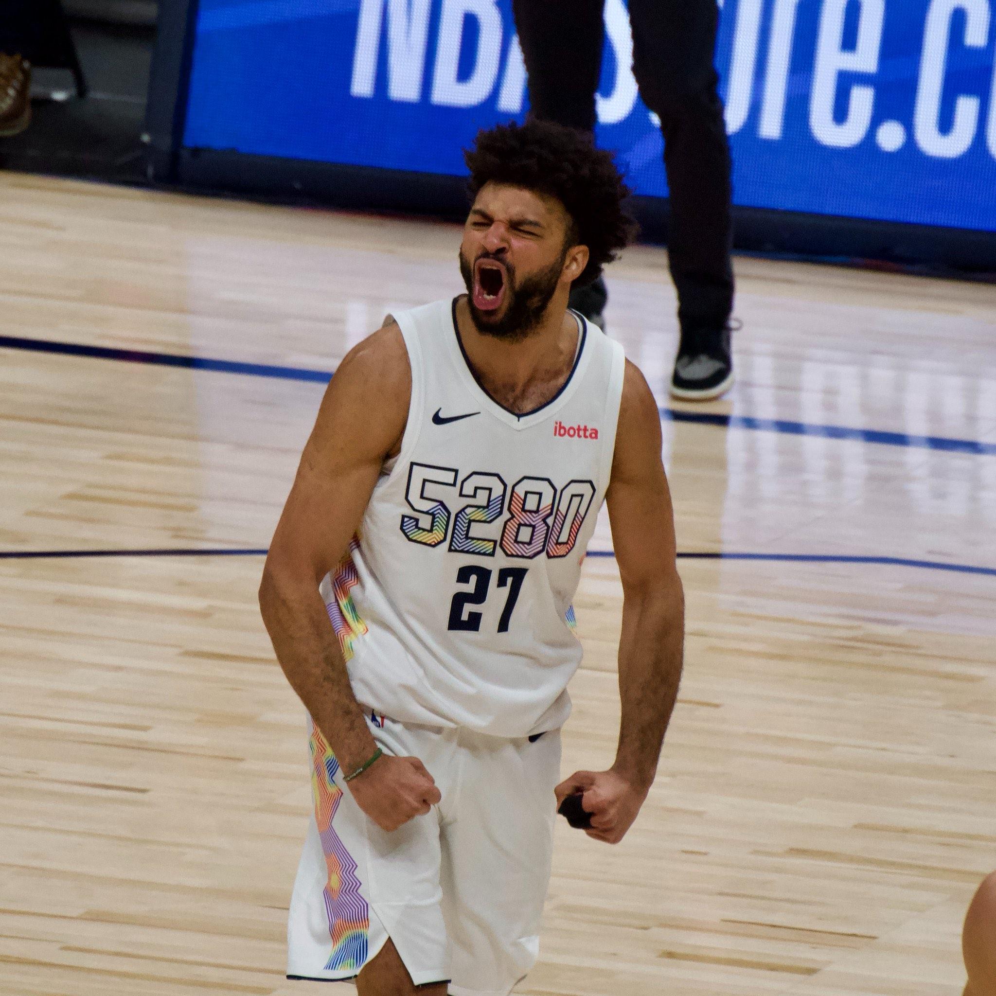 欧博官网-穆雷重返赛场，重要助攻首场状态出色，加拿大队观众沸腾！上演精彩一战的简单介绍